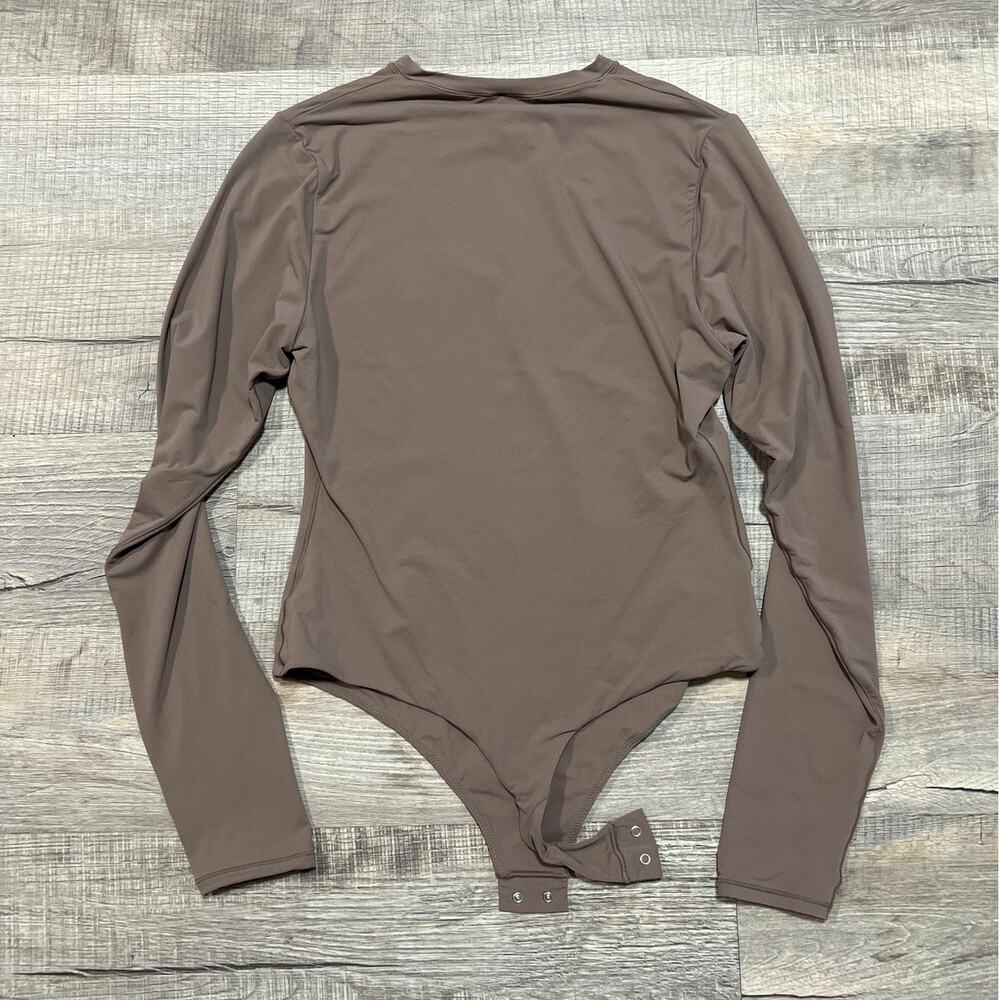 SKIMS XL Bodysuit Long Sleeve Crew Neck Nylon Brown Neutral Minimalist Classic - Picture 2 of 6